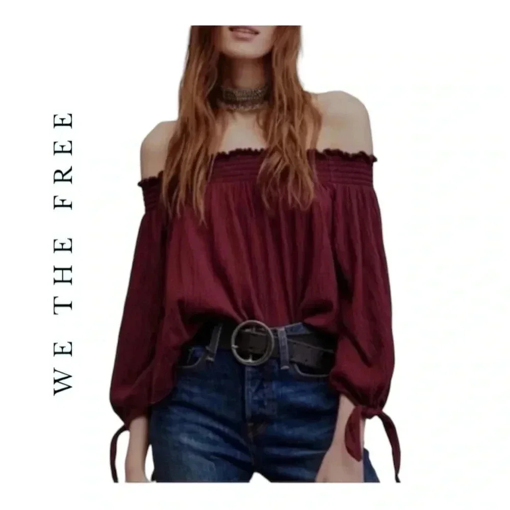 1538. WE THE‎ FREE OFF THE SHOULDERS SMOCKED LONG SLEEVE TOP STRIPES MAROON XSM